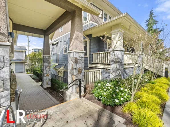 1781 W 16th Ave, Vancouver, BC V6J 2L6