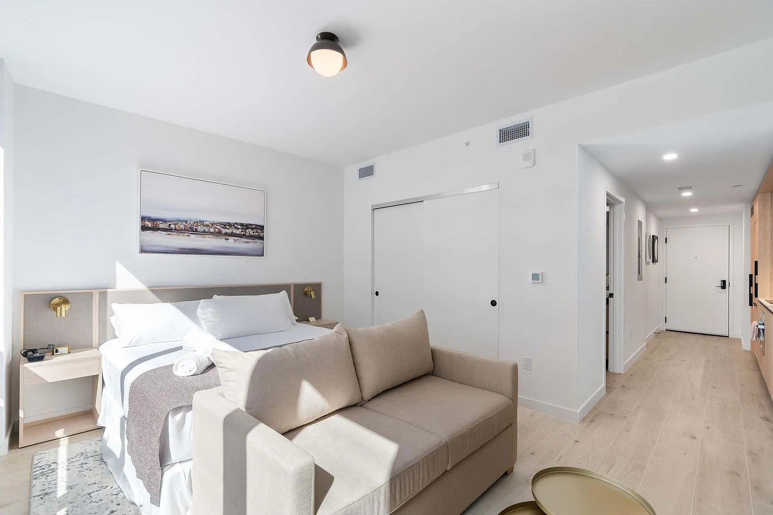 Studio, 1.0 bath, 462 sqft, $2,451 — Photo 3