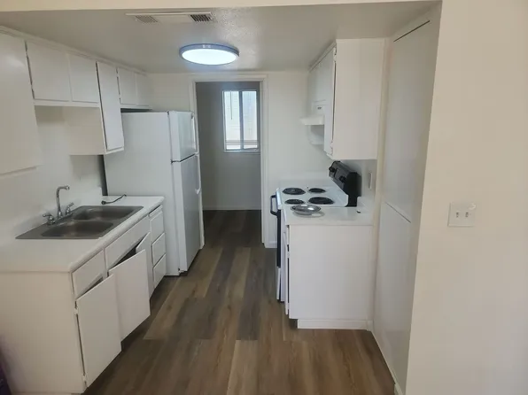 15121 W C St, 15121 W C St APT 202, Kerman, CA 93630
