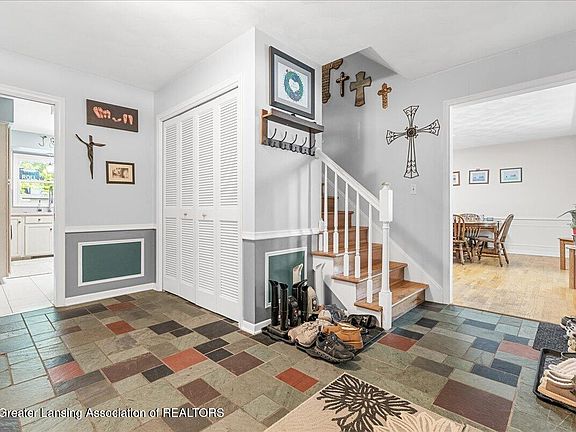 5th image of 4314 Shady Hill Ln