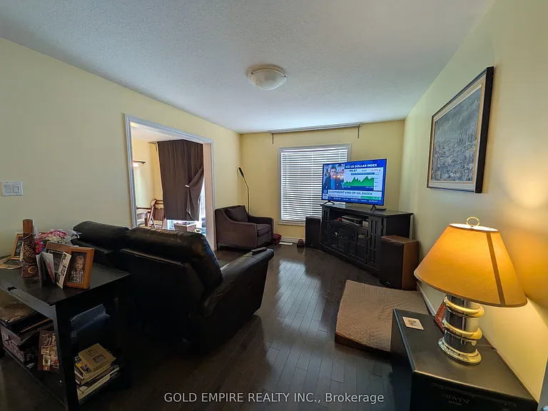 1834 Reilly Walk — Photo 8