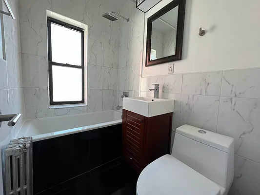 Rented by Rumah Realty Inc | media 3