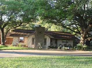 667 County Road 341 W, Angleton, TX 77515