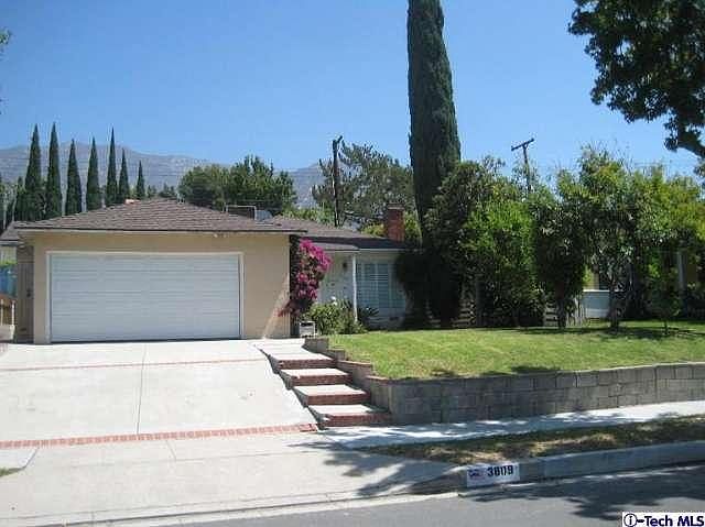 1st image of 3809 Franklin St