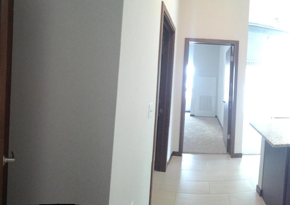 1st image of 425 W Washington Ave APT 318