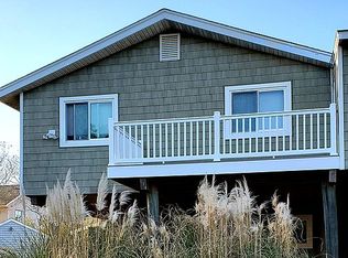 308 Spot Ln, Virginia Beach, VA 23456