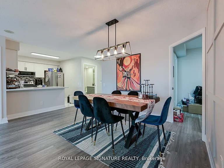 25 Kingsbridge Garden Cir #1126 — Photo 16