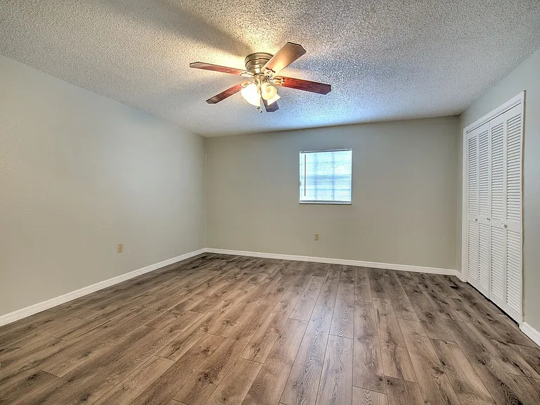 3514 Sarah St — Photo 17