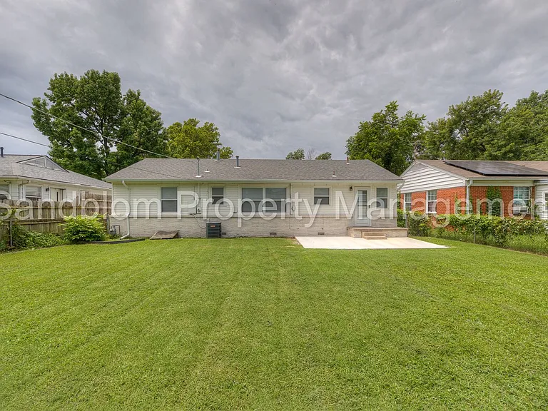 5169 S Troost Ave — Photo 18
