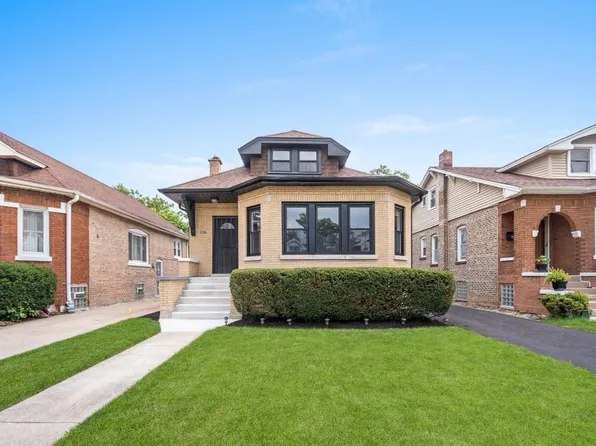 927 22nd Ave, Bellwood, IL 60104