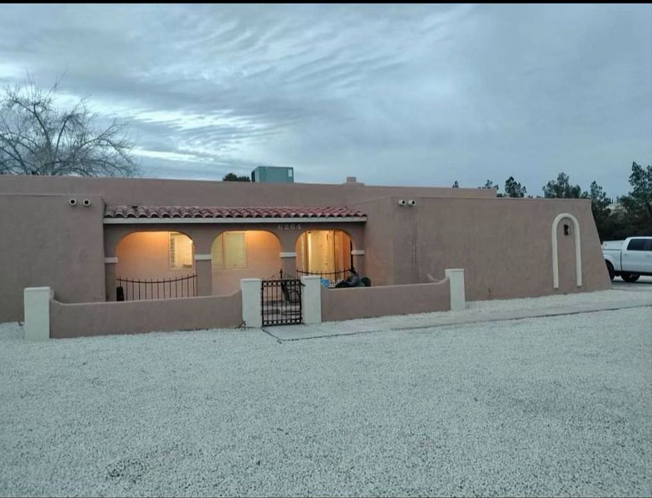 1st image of 6264 W Desert Inn Rd