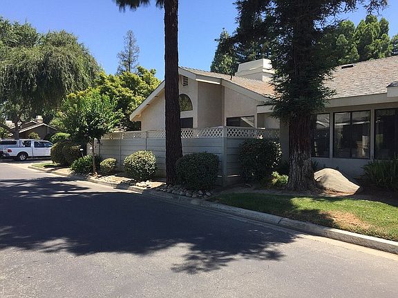 3rd image of 1510 E Vassar Dr