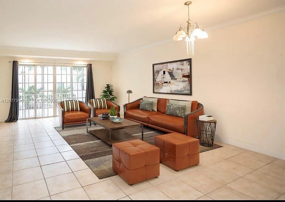Highland Estates — Photo 1