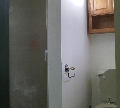 5th image of 2072 W Harrison St