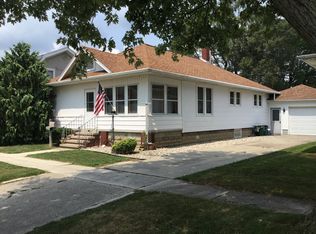 416 W Yeasting St, Gibsonburg, OH 43431