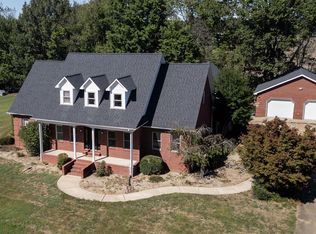 140 Stoney Creek Ln, Murray, KY 42071