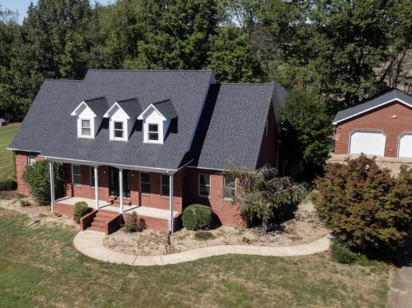 140 Stoney Creek Ln, Murray, KY 42071
