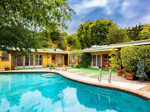 9966 Liebe Dr, Beverly Hills, CA 90210