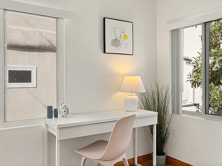 1169 Amherst Ave #1173-1/2 — Photo 9