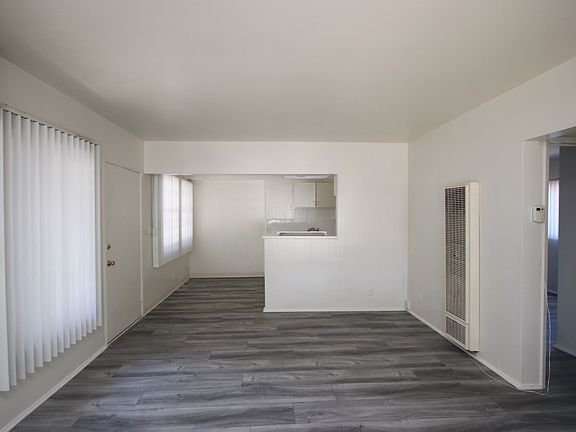 5th image of 703 E Villa St #1