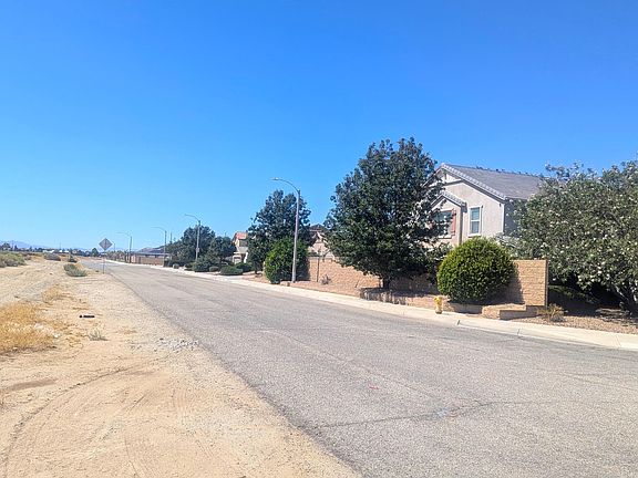 4th image of Vic Ave #K4