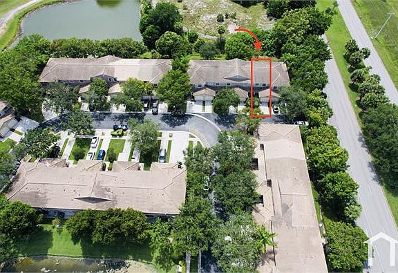 2nd image of 8549 W Southgate Shores Cir