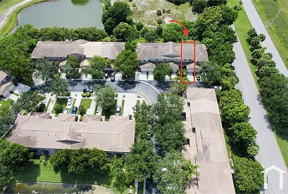 8549 W Southgate Shores Cir — Photo 2