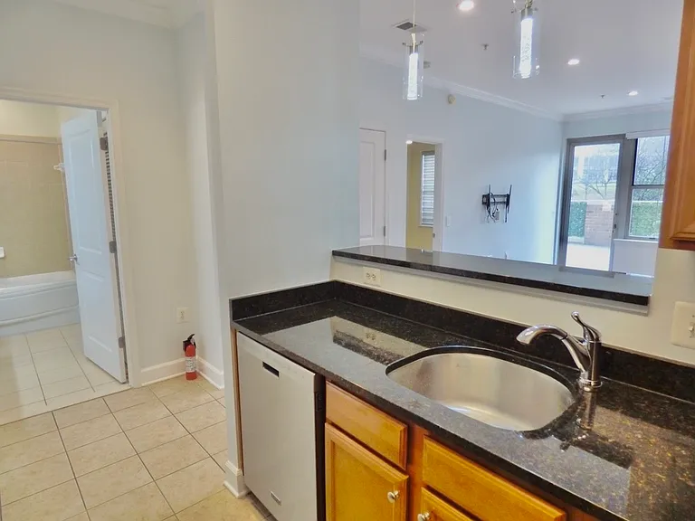 11800 Sunset Hills Rd #118 — Photo 8
