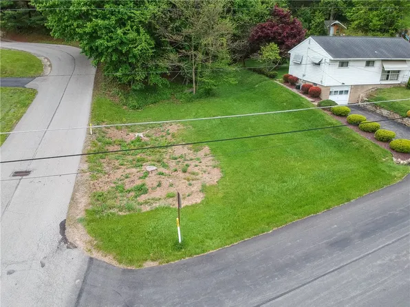 0 Joffre St, Ellwood City, PA 16117