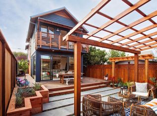 130 Palisades Ave, Santa Cruz, CA 95062