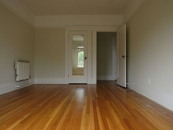 4th image of 2107 Pierce St APT 5