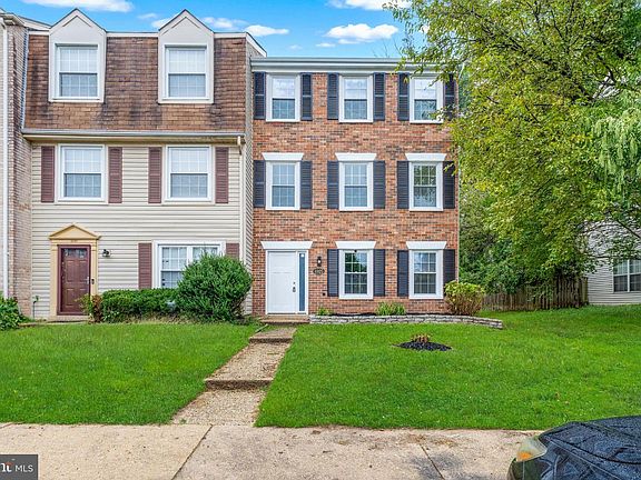 3rd image of 6925 Storch Cir