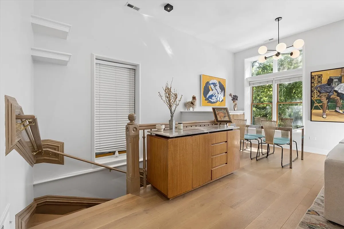 3 bed, 1500 sqft, $5,350 — Photo 3
