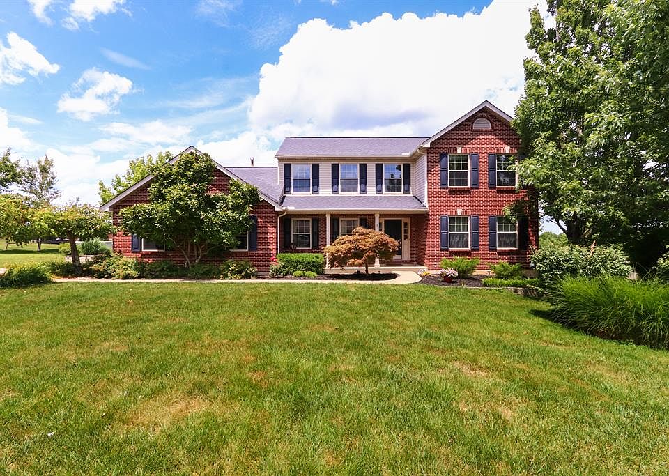 1st image of 3 Canterbury Ct