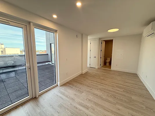 Rented by MADEHOME | media 7