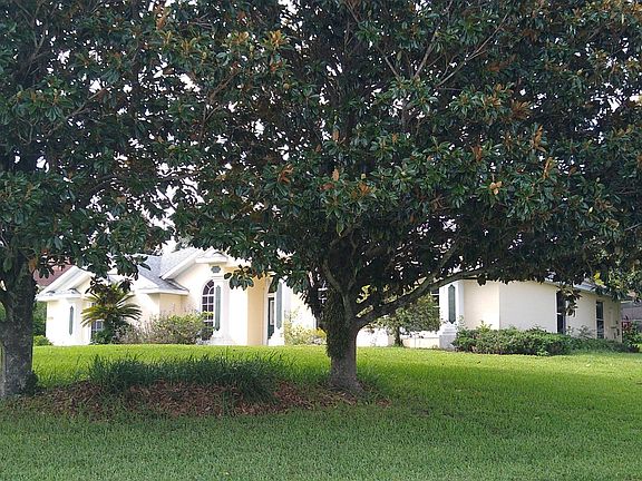 2nd image of 11328 Avenida Augusta