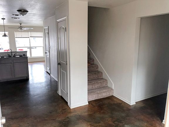 3rd image of 2250 W Tarleton St #707