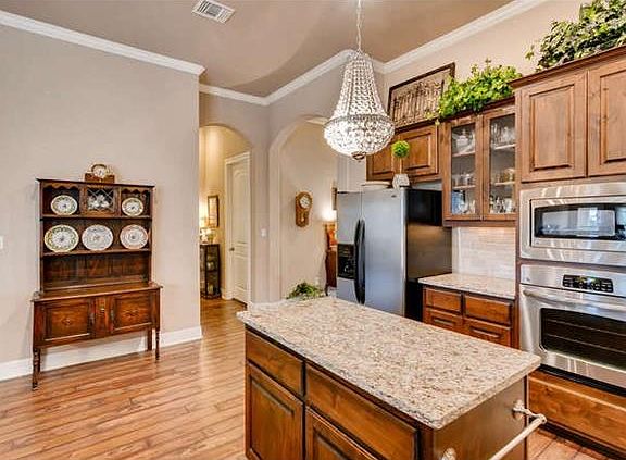 4th image of 4308 Tordera Dr