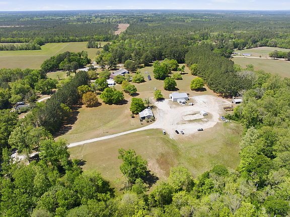 3rd image of 558 Ruffin Rd