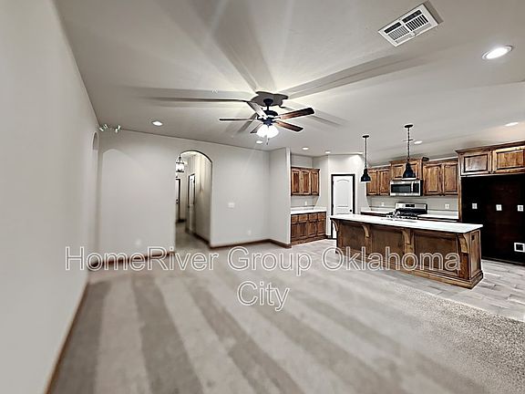 4th image of 14305 Peach Tree Dr