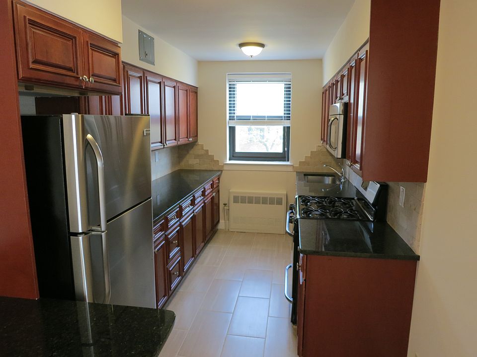 1st image of 100 Central Ave APT 1E