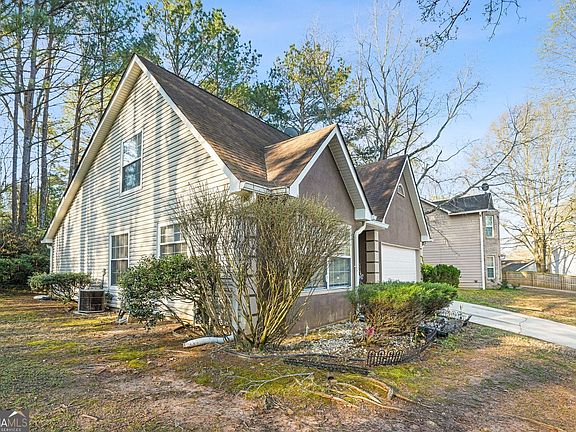 4th image of 318 Eagle Ct