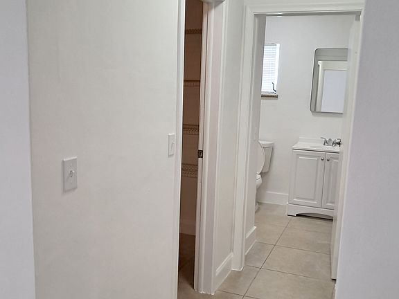 4th image of 8361 NW 28th Pl