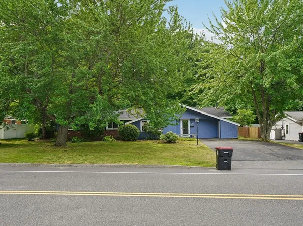 237 Hovenden Ave, Brockton, MA 02302