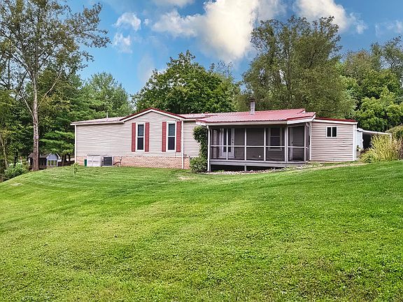 2nd image of 201 Meadow Ln