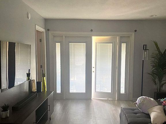 4th image of 2984 Plaza Terrace Dr #2984