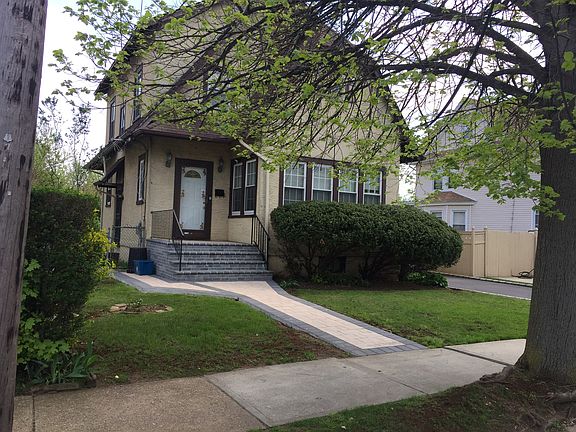 4th image of 128 Willow Ave