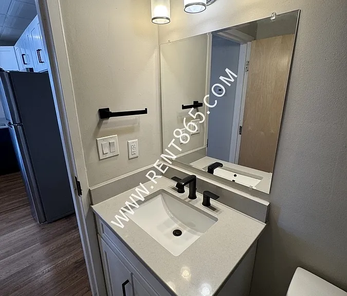 114 Dameron Ave #303 — Photo 4