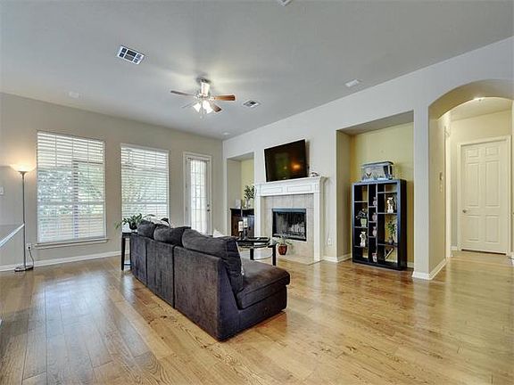 5th image of 1609 Purple Sage Dr
