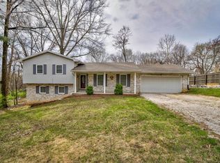 2319 Sharon Pl, Evansville, IN 47725